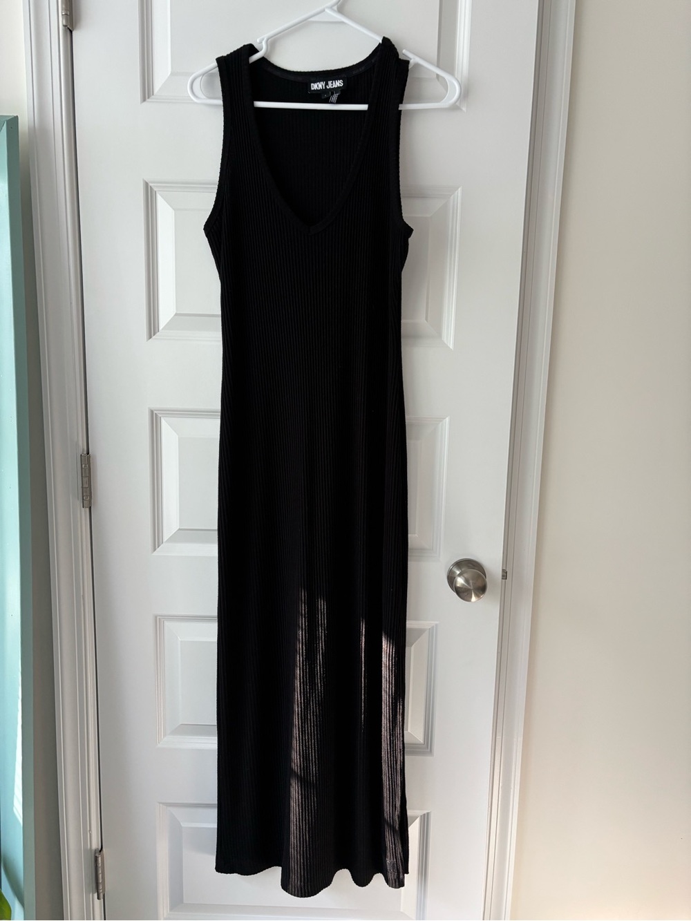 DKNY Black Ribbed V-Neck Maxi Dress L